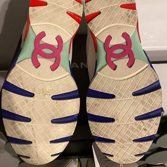 Chanel high top sneakers in a size 42 - Picture 7 of 16